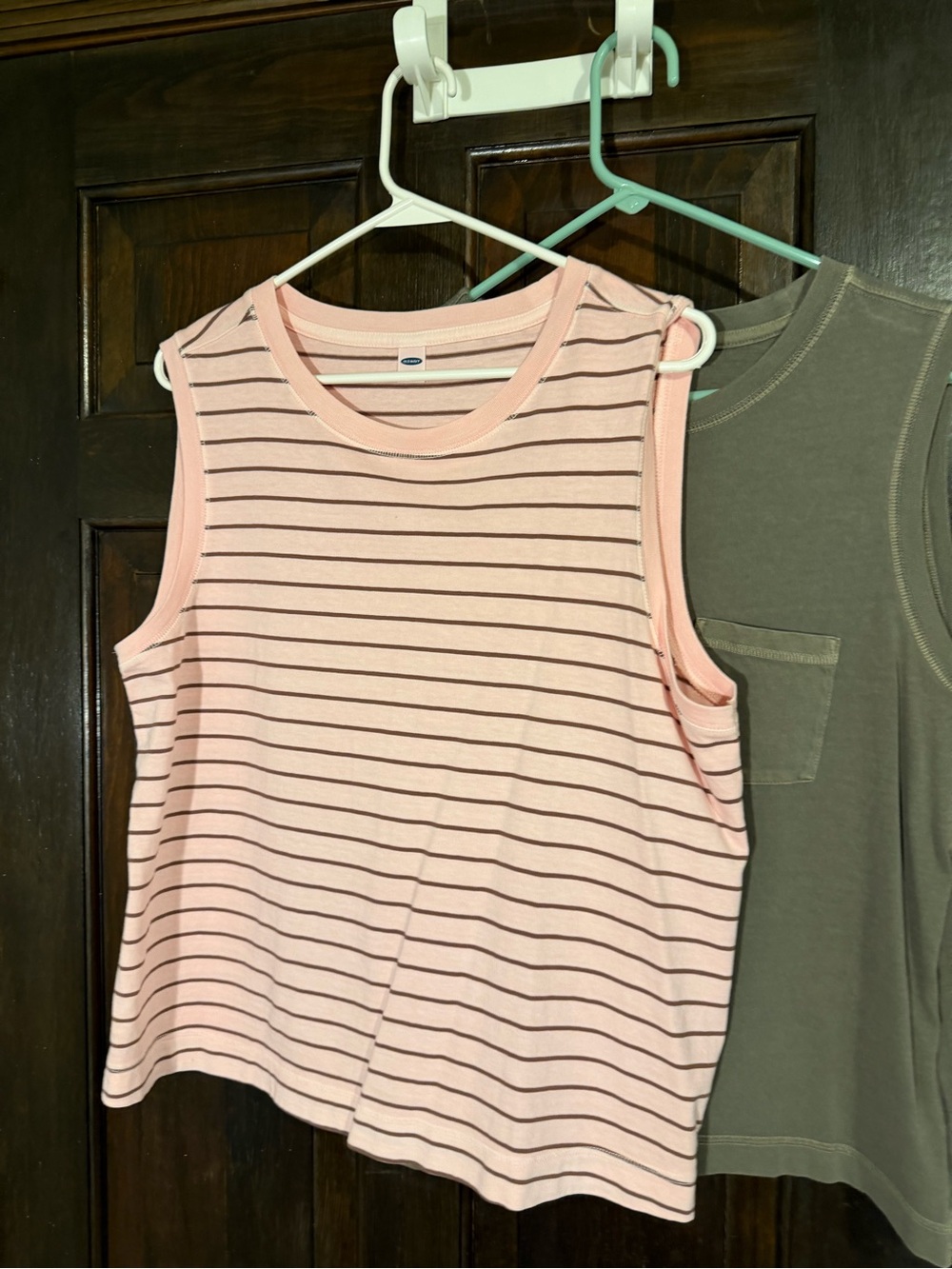 Old Navy Pink Striped Sleeveless Tank Top